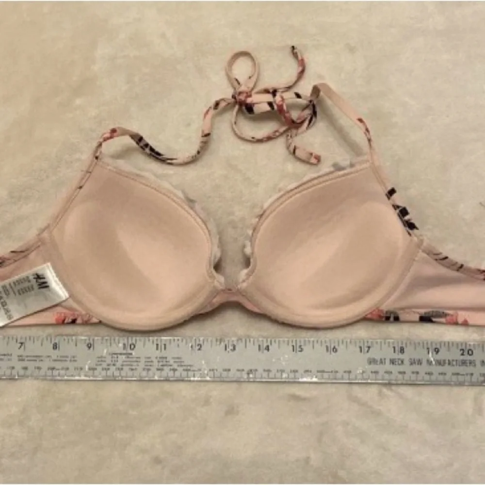 H&M Pink Floral Bikini Top